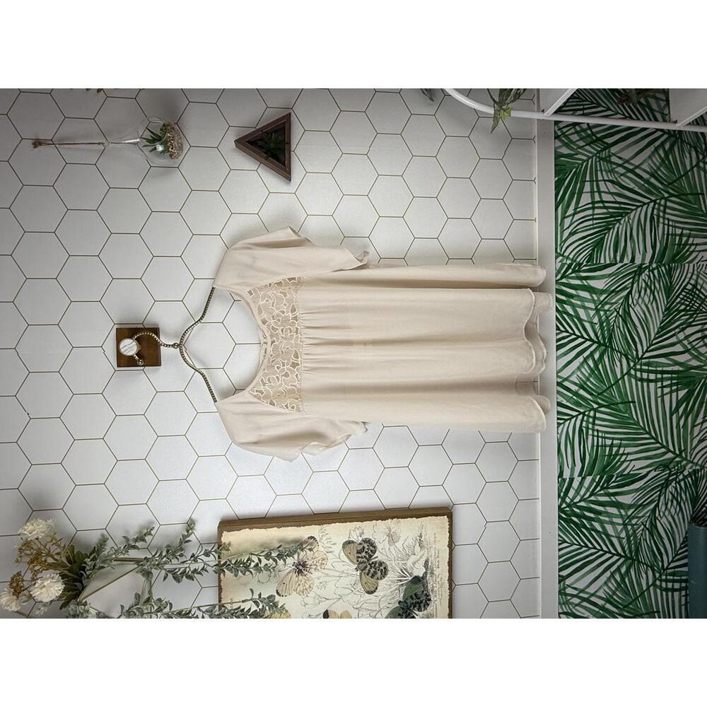 Maeve by Anthropologie Cream Lace Trace Short Sleeve Top - Size - 12